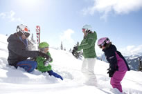 Familienurlaub im Winter in den Bergen